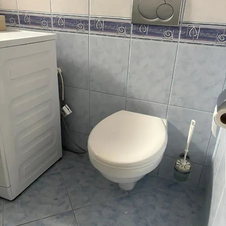 Near Balice Airport Apartment *